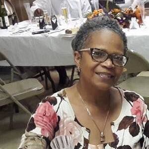 Meet your Posher, Maxie